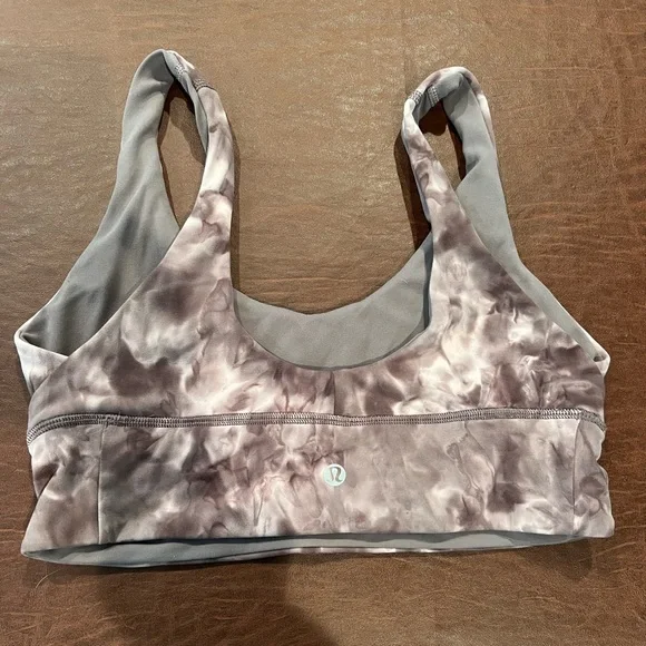 Purple Tyedye lululemon align bra size 8 - Picture 2 of 3